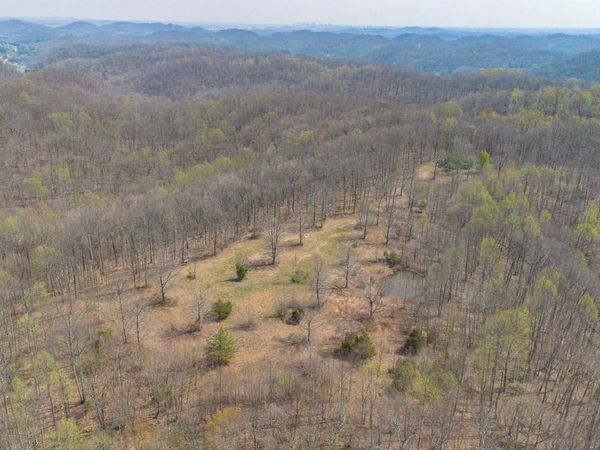 8218 Old Pond Creek Rd , Nashville, TN 37209