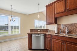 601 Gayle St.  photo 4