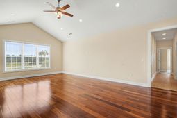 601 Gayle St.  photo 4
