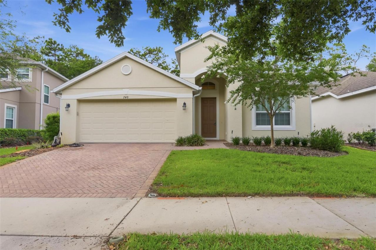 740 Preakness Circle , Deland, FL 32724 Main Photo