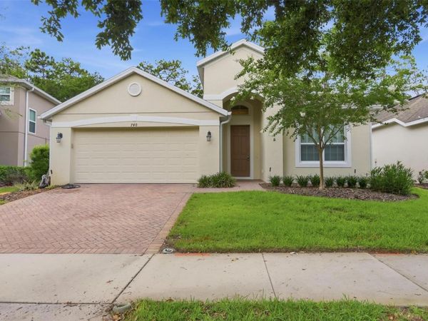 740 PREAKNESS CIRCLE, DELAND, FL 32724