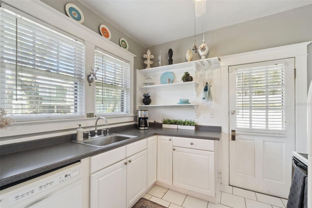 2120 Sanford Avenue, Sanford, FL 32771 Photo