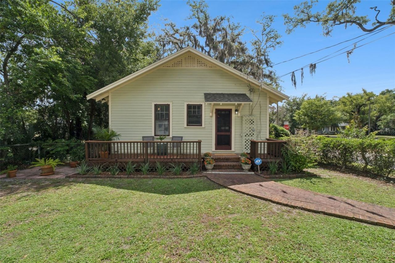 2120 Sanford Avenue, Sanford, FL 32771 Photo