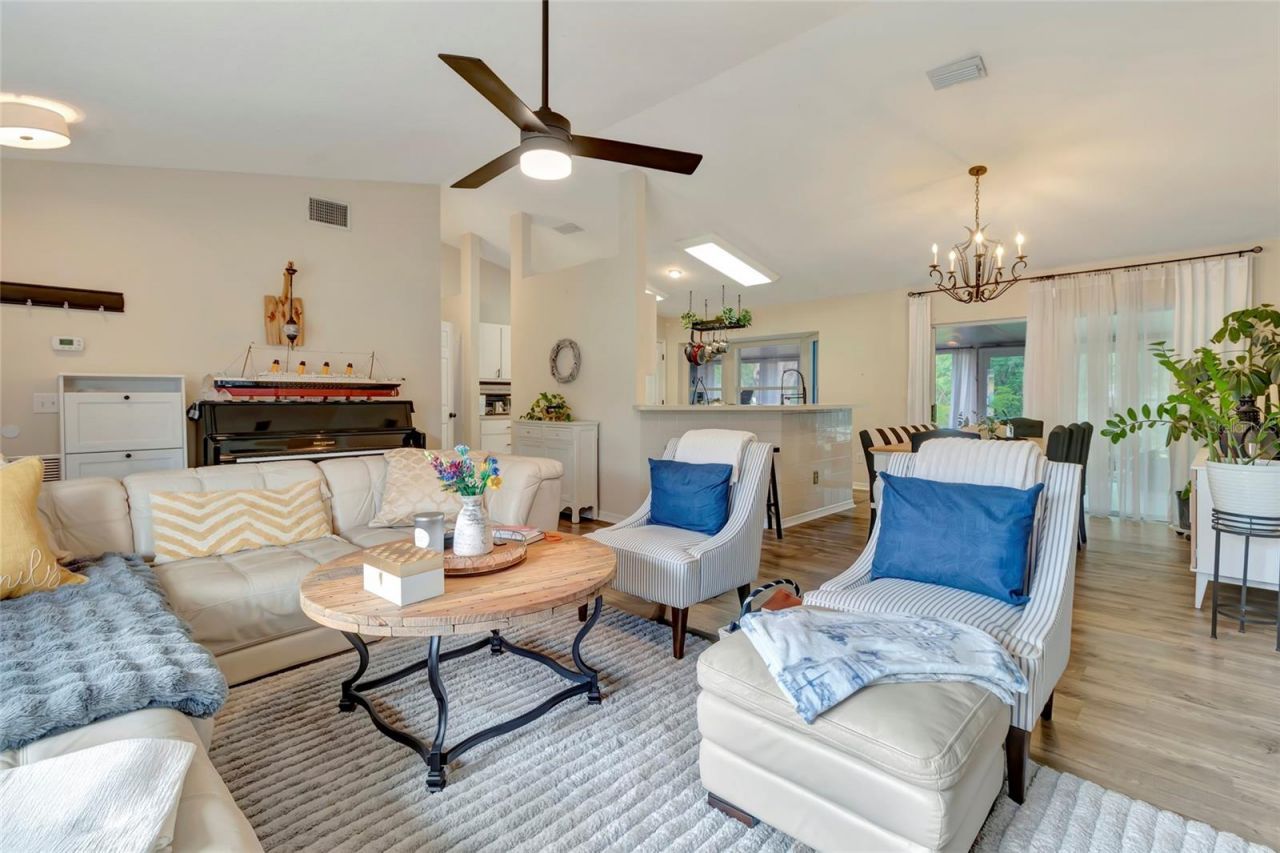 12500 Draw Drive, Grand Island, FL 32735 Photo
