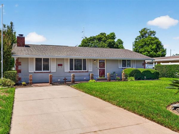 3911 16TH AVENUE N, ST PETERSBURG, FL 33713