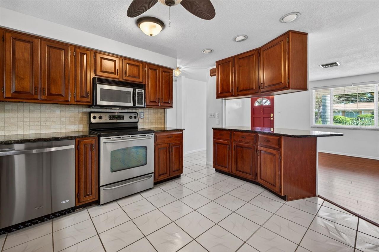 3911 16th Avenue N, Saint Petersburg, FL 33713 Photo