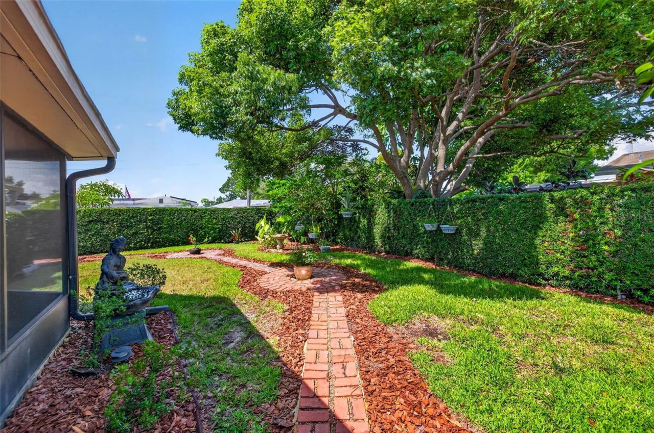 3911 16th Avenue N, Saint Petersburg, FL 33713 Photo