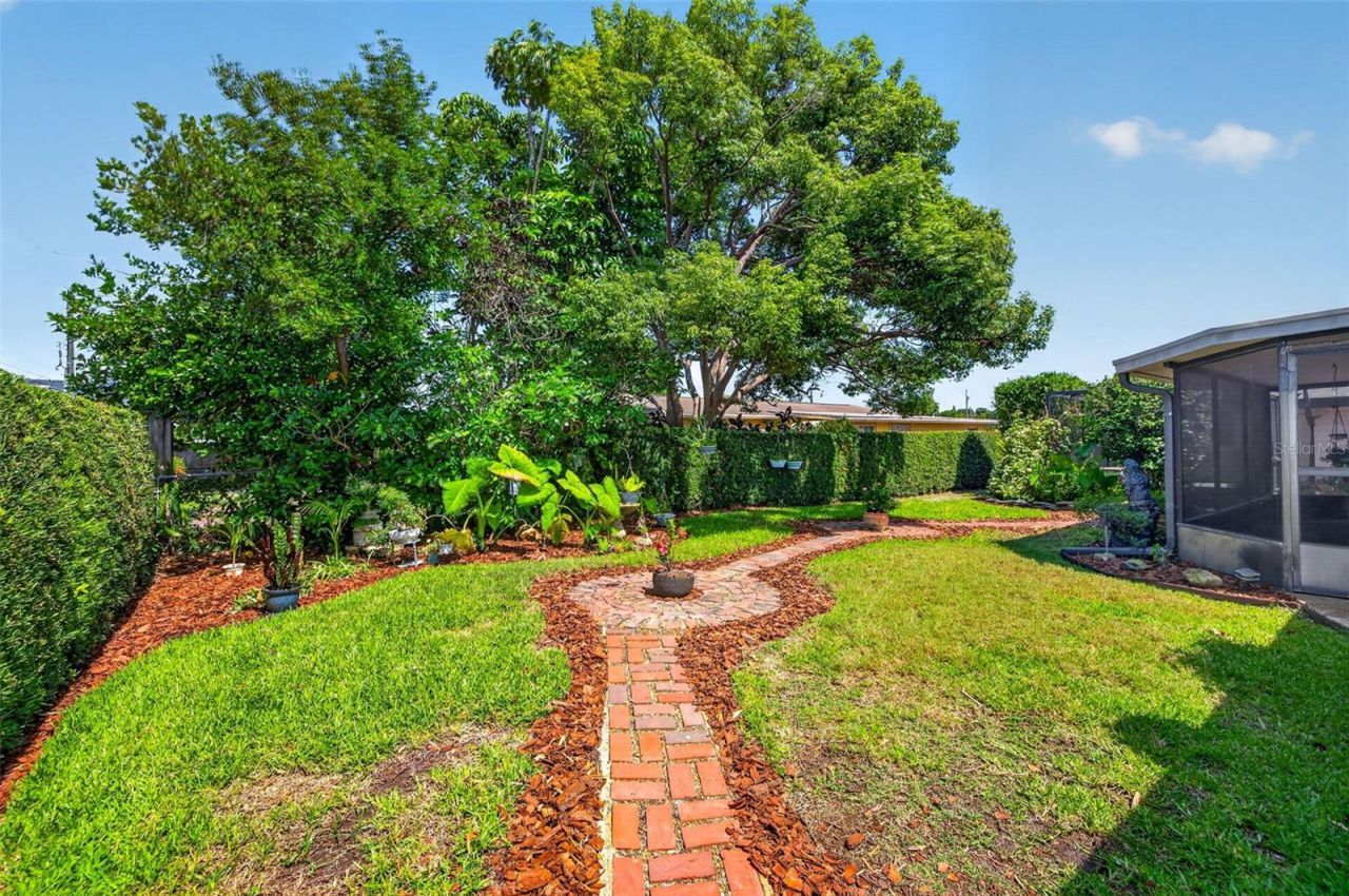 3911 16th Avenue N, Saint Petersburg, FL 33713 Photo
