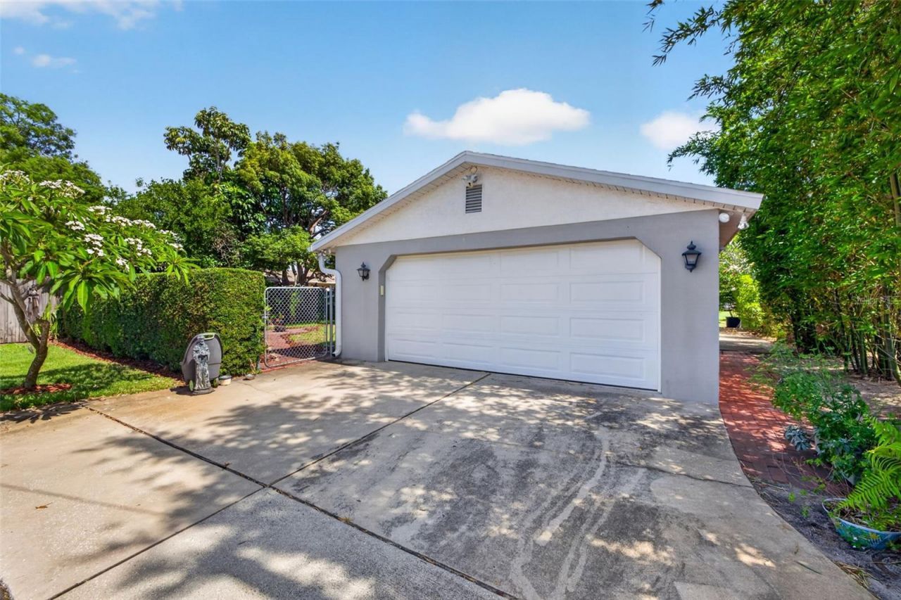 3911 16th Avenue N, Saint Petersburg, FL 33713 Photo
