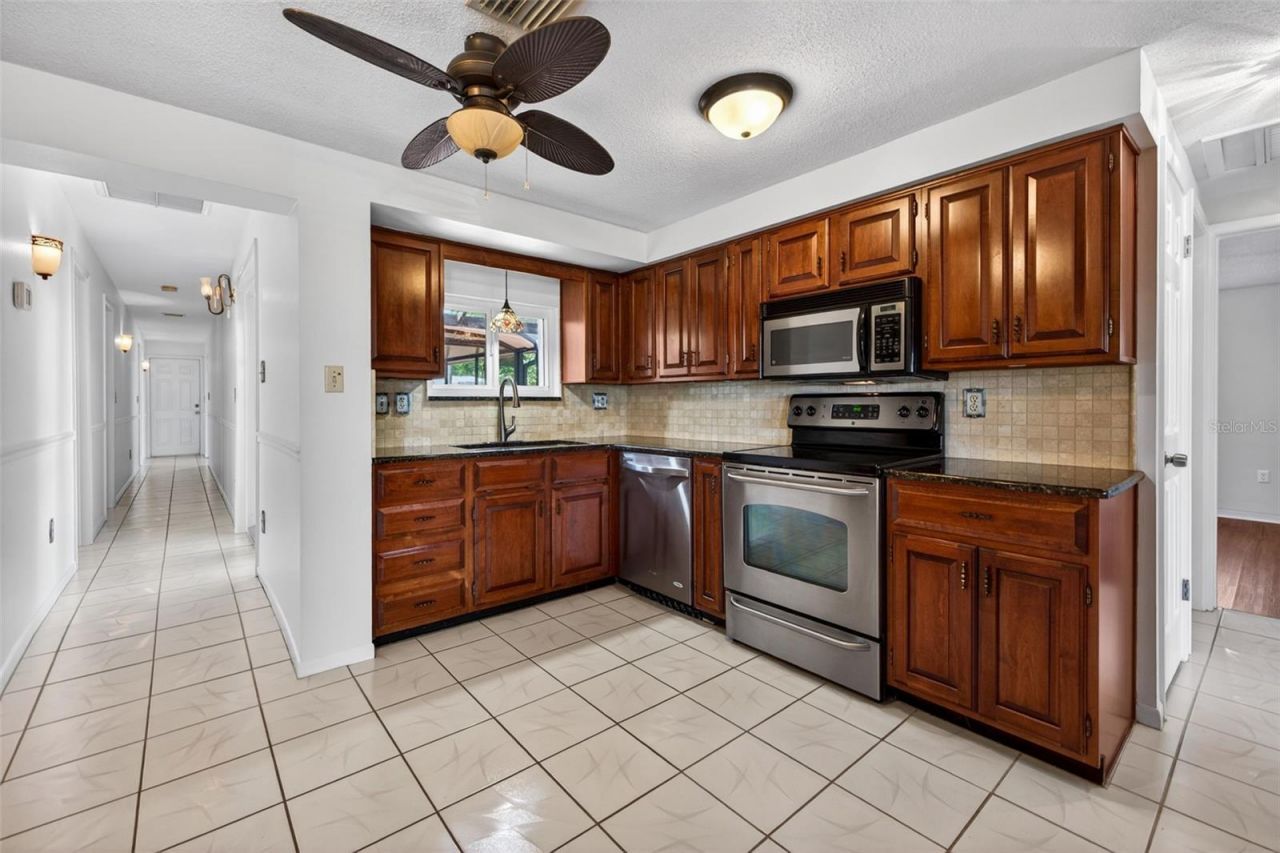 3911 16th Avenue N, Saint Petersburg, FL 33713 Photo