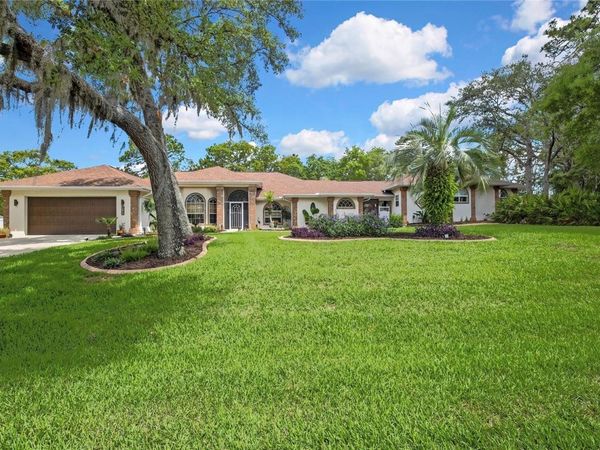 5701 W CHIVE LOOP, HOMOSASSA, FL 34448