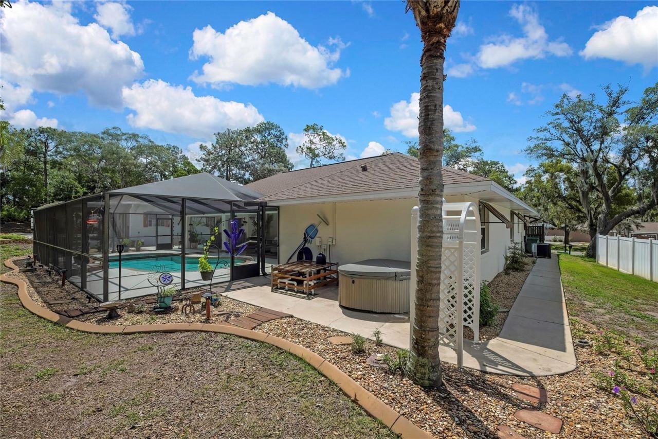 5701 W Chive Loop, Homosassa, FL 34448 Photo