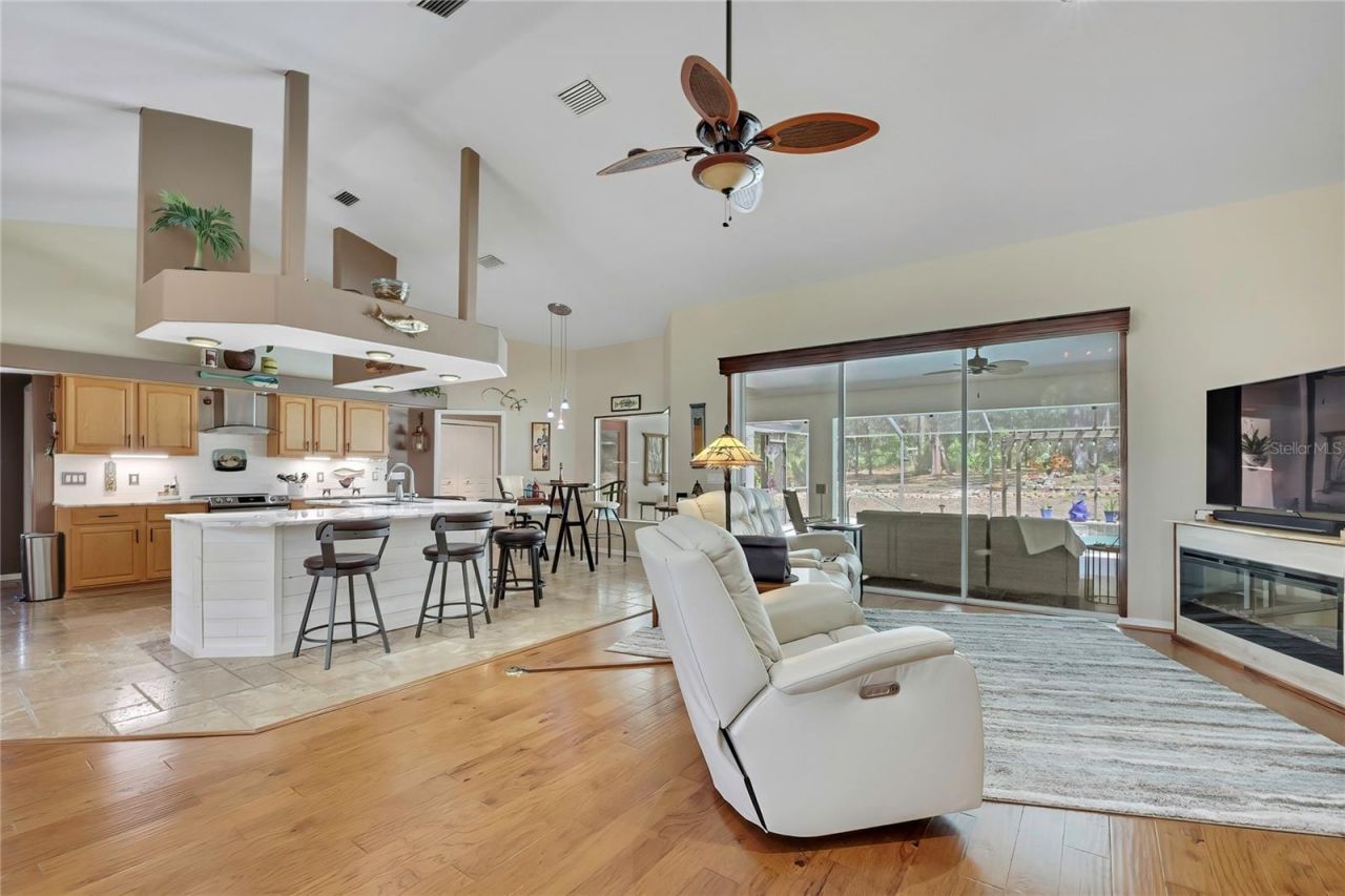 5701 W Chive Loop, Homosassa, FL 34448 Photo