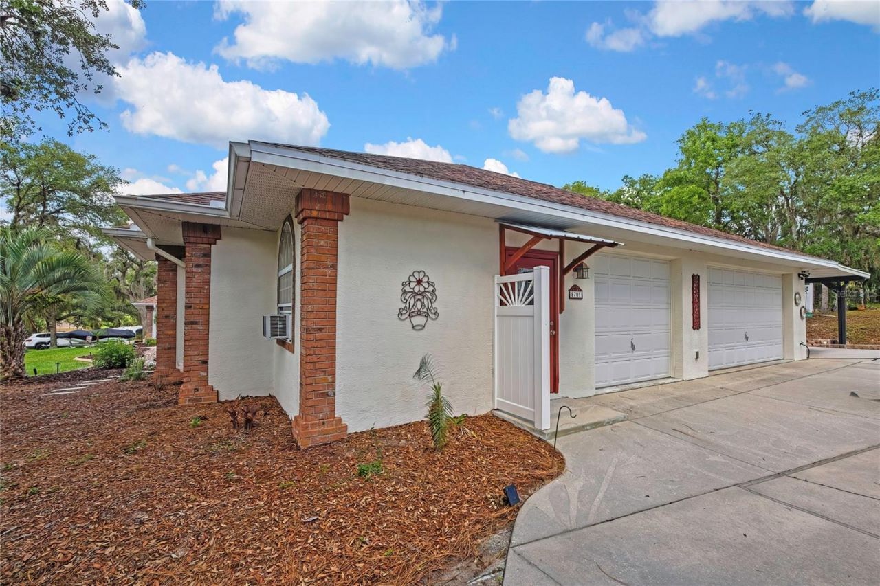 5701 W Chive Loop, Homosassa, FL 34448 Photo