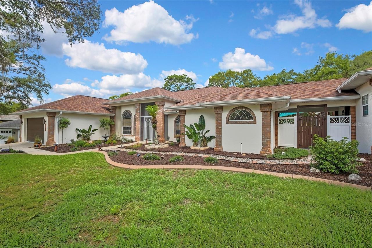 5701 W Chive Loop, Homosassa, FL 34448 Photo