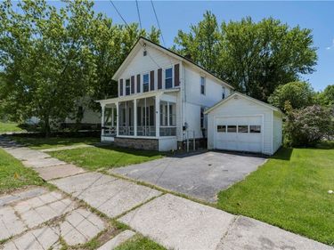 213 N Clinton Street , Carthage, NY 13619