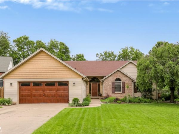 701 E Tracee Court , Bloomington, IN 47401