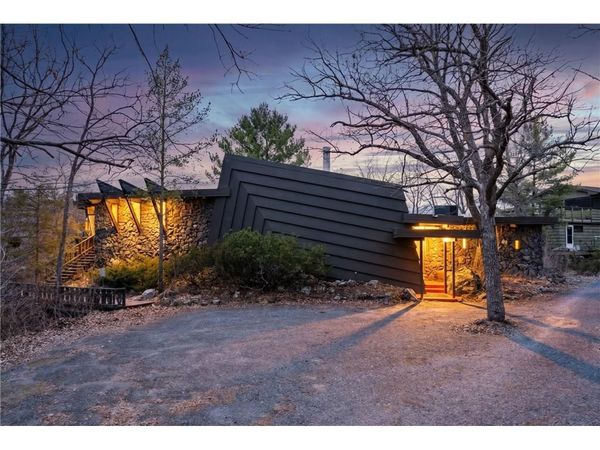 1105 N Hamilton Street, Saint Croix Falls, WI 54024
