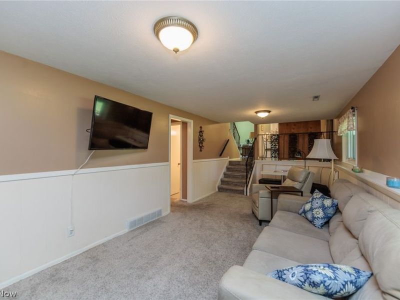 1421 Driftwood Lane, Macedonia, OH 44056 Photo 24