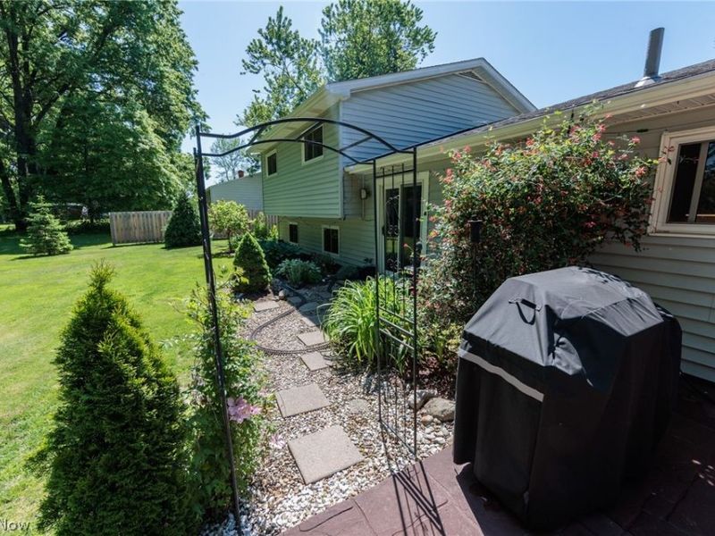 1421 Driftwood Lane, Macedonia, OH 44056 Photo 39