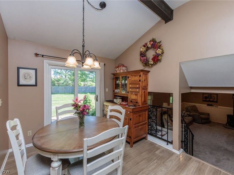 1421 Driftwood Lane, Macedonia, OH 44056 Photo 7