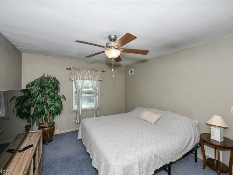 145 Edgewood Drive, Berea, OH 44017 Photo 12