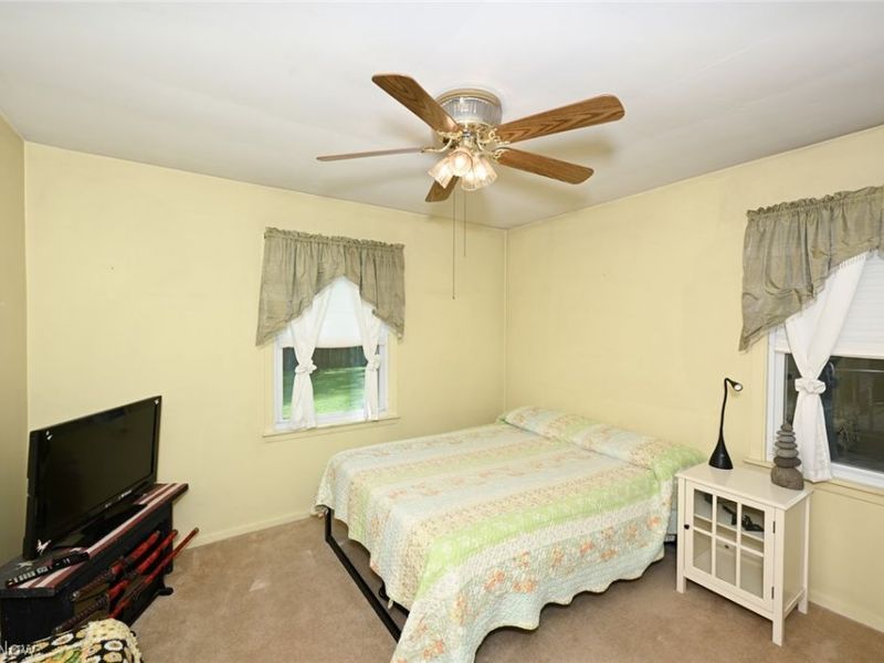 145 Edgewood Drive, Berea, OH 44017 Photo 16