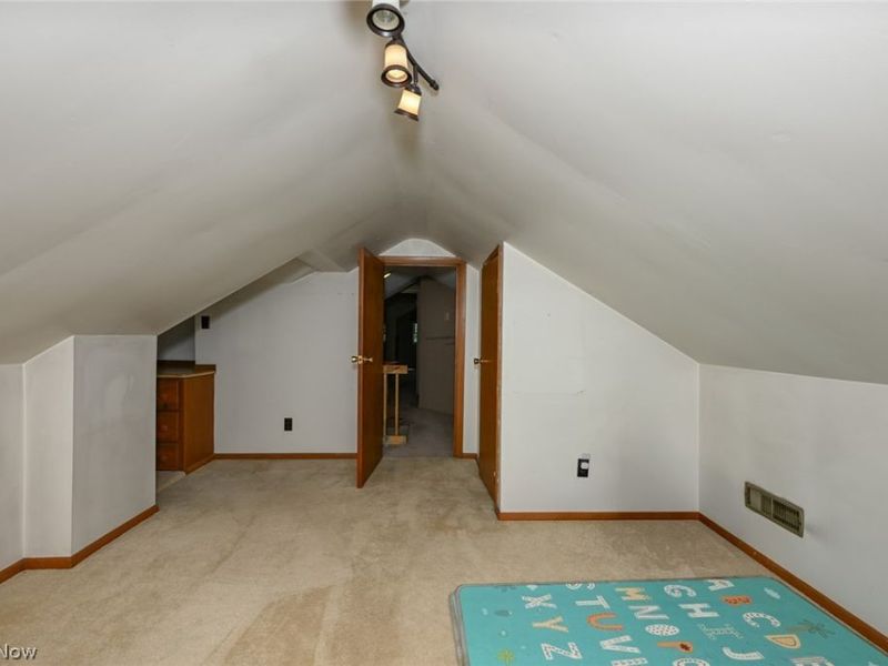 145 Edgewood Drive, Berea, OH 44017 Photo 20