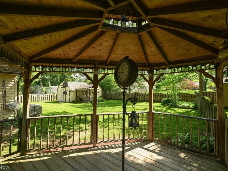 145 Edgewood Drive, Berea, OH 44017 Photo 30