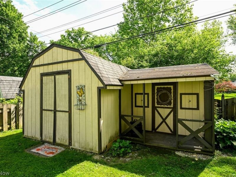 145 Edgewood Drive, Berea, OH 44017 Photo 34