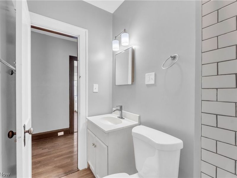 4700 Rockwood Road , Unit 2/UP, Garfield Heights, OH 44125 Photo 21