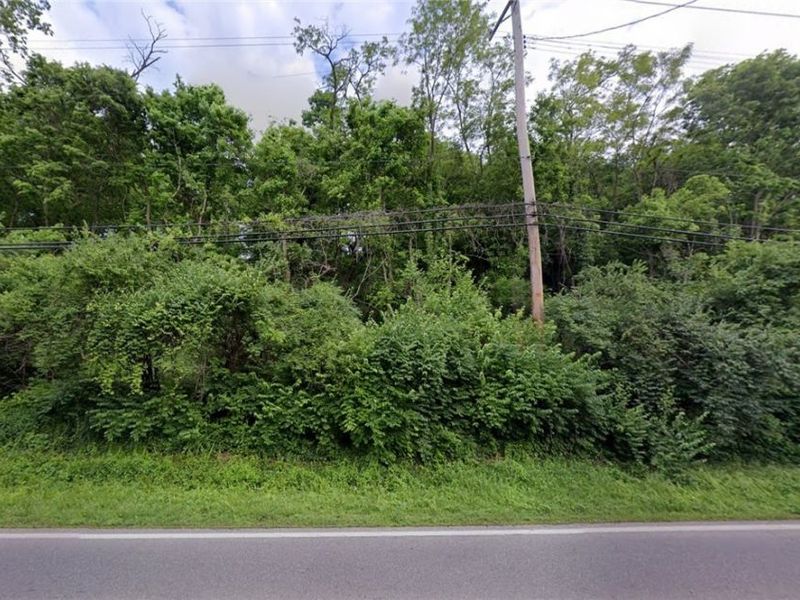 1355 N B Street, Hamilton, OH 45011 Photo 2