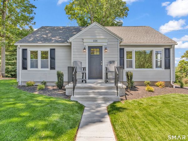 234 Skokorat, Beacon Falls, CT 06403