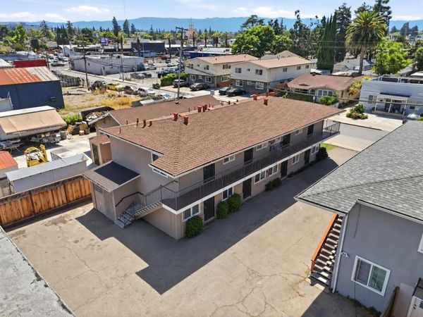 50 Cleveland Avenue , San Jose, CA 95128