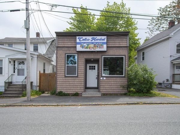 10 Taylor St, Chicopee, MA 01020