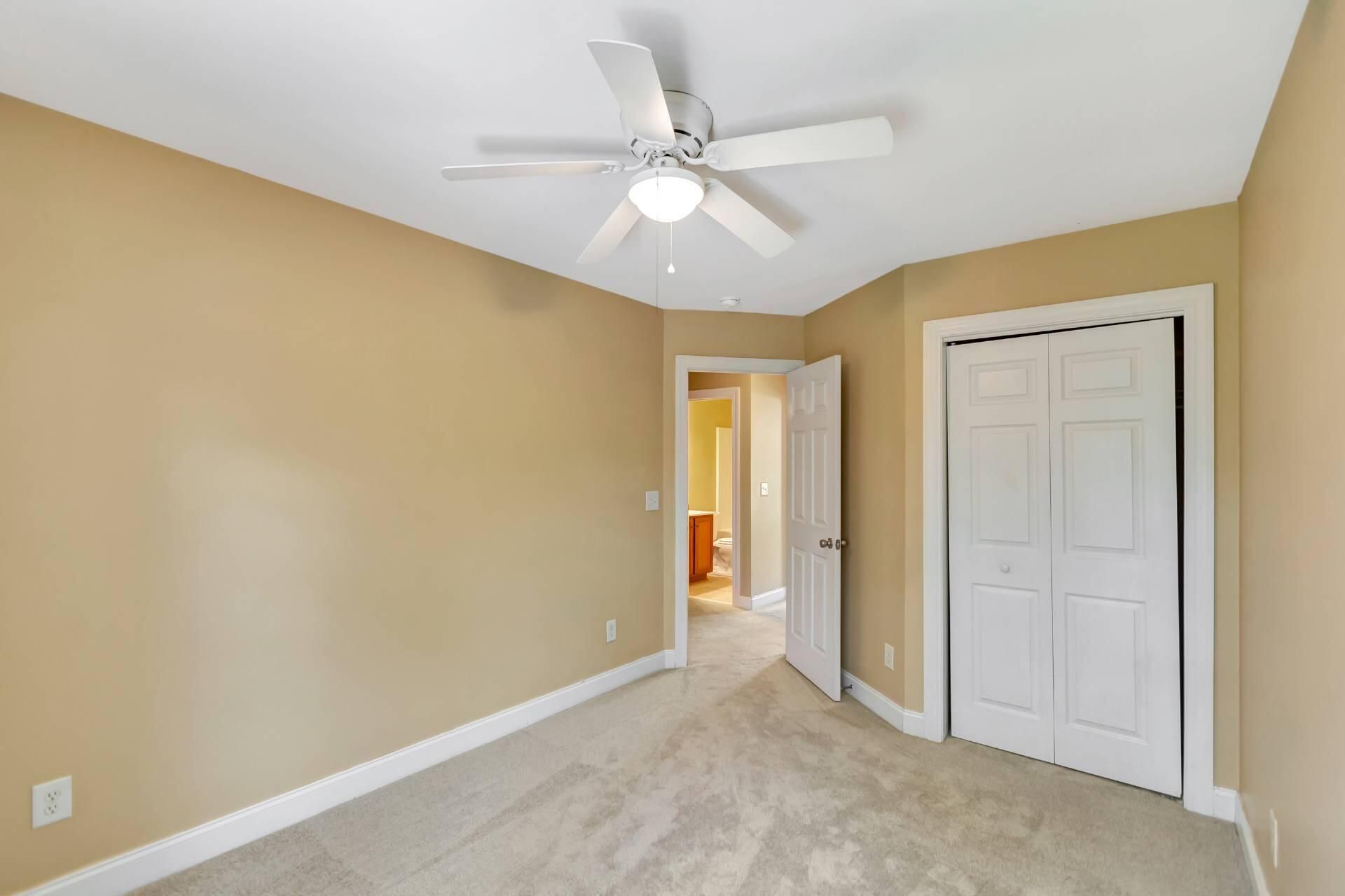 126 Tuscany Court Photo 23