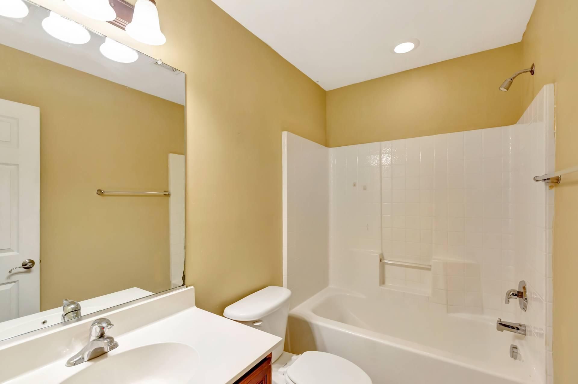 126 Tuscany Court Photo 24