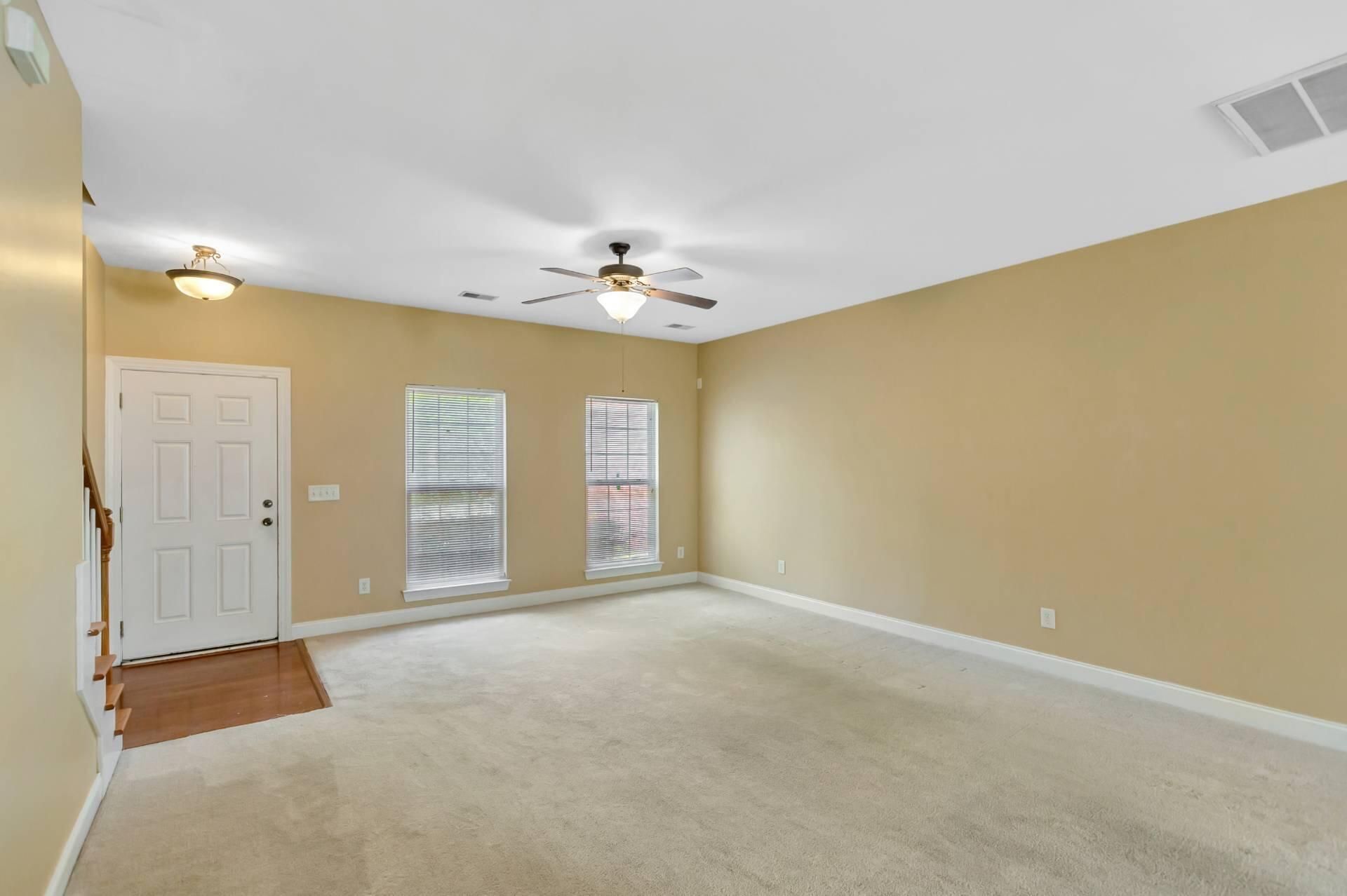 126 Tuscany Court Photo 6