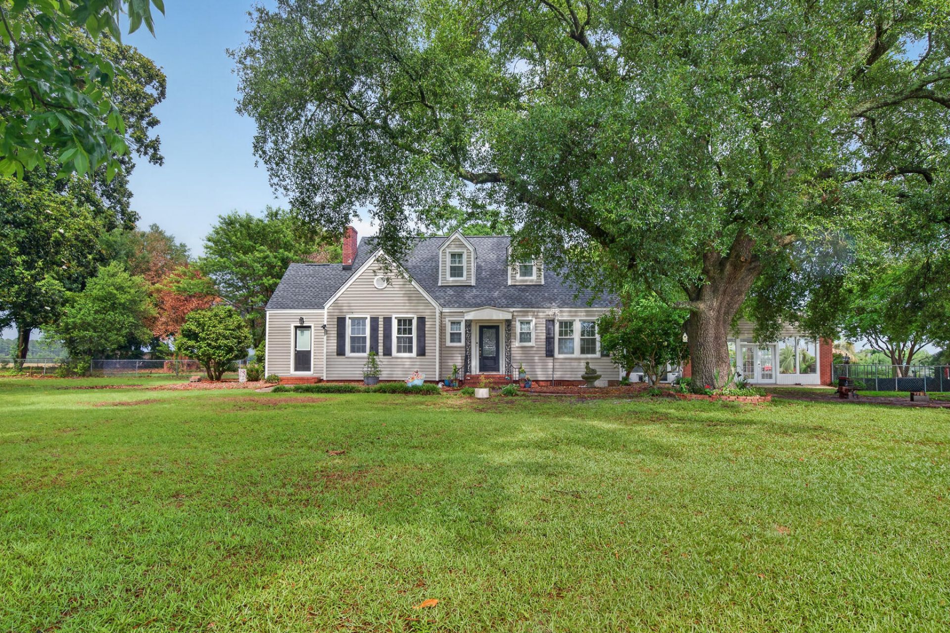 2501 Old Eastover Road Photo 10