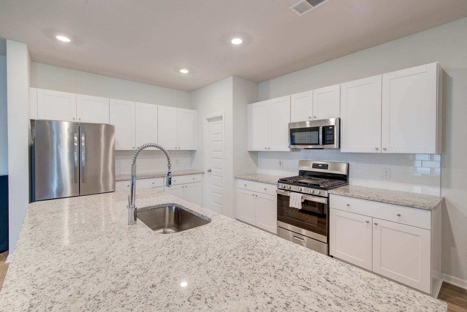 625 Jancus Street Photo 48