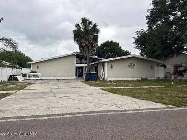 1910 Union Street , Clearwater, FL 33763