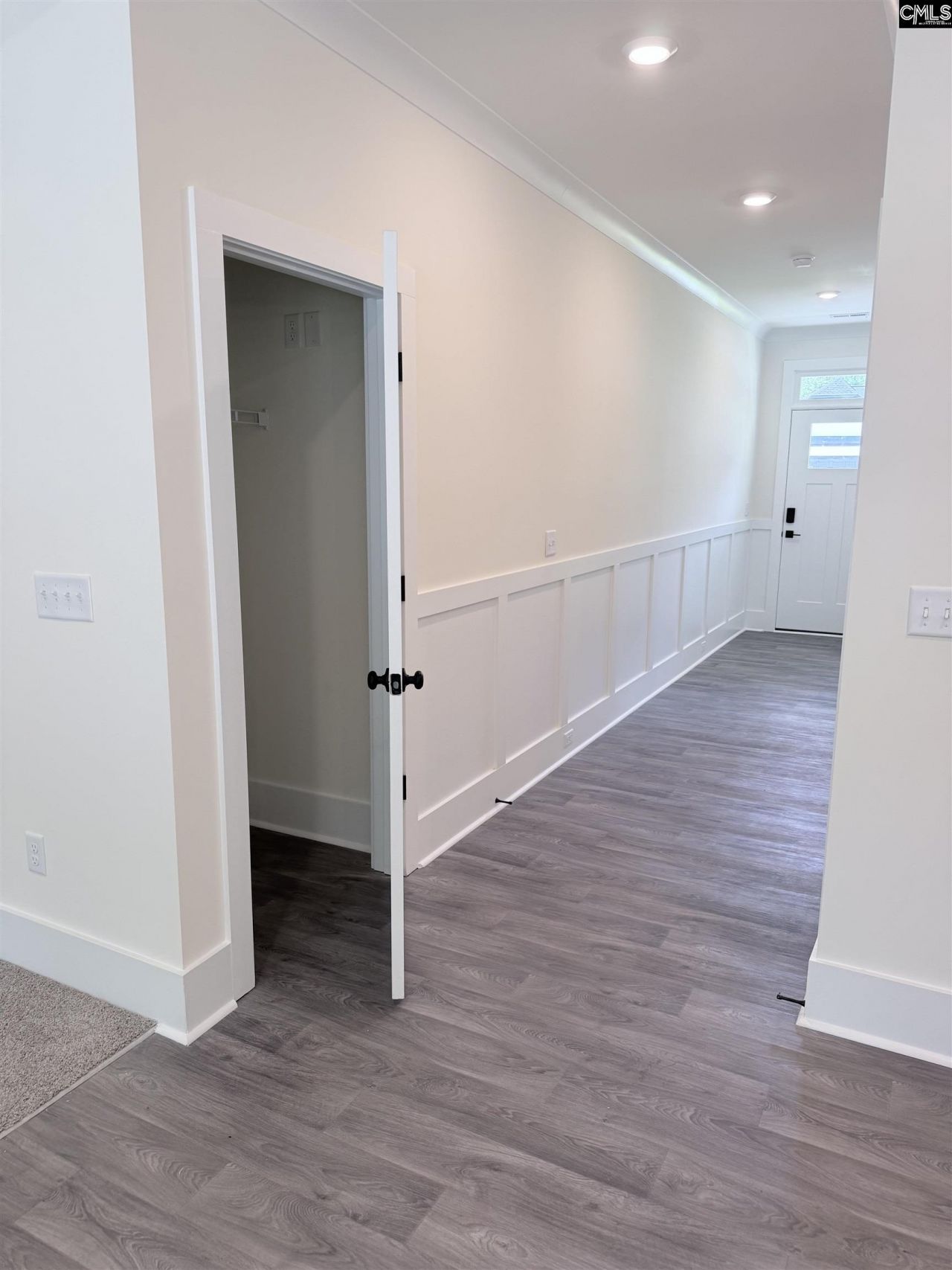110 Raglins Way  Photo 12