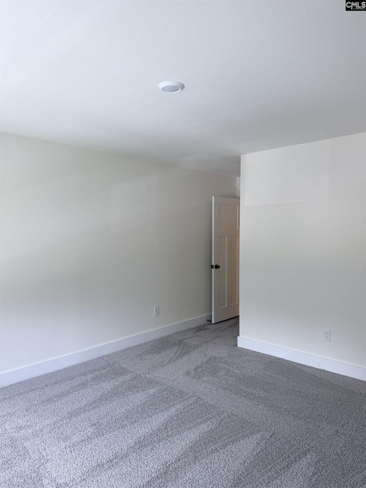 110 Raglins Way  Photo 30