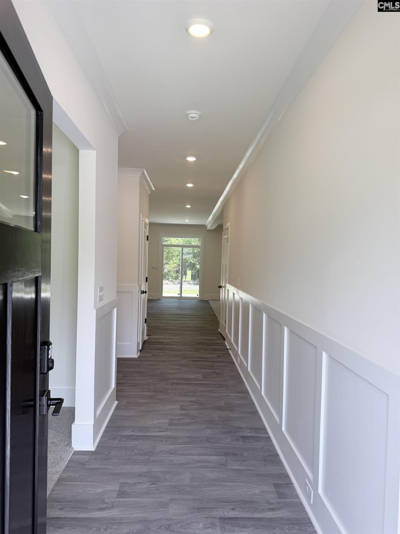 110 Raglins Way  Photo 4