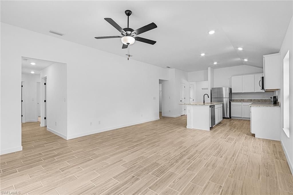 735 La Plata Ave, Lehigh Acres, FL 33974 Photo