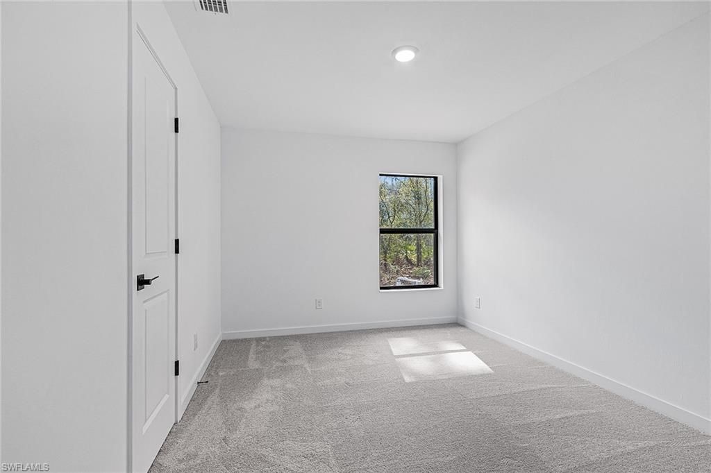 735 La Plata Ave, Lehigh Acres, FL 33974 Photo