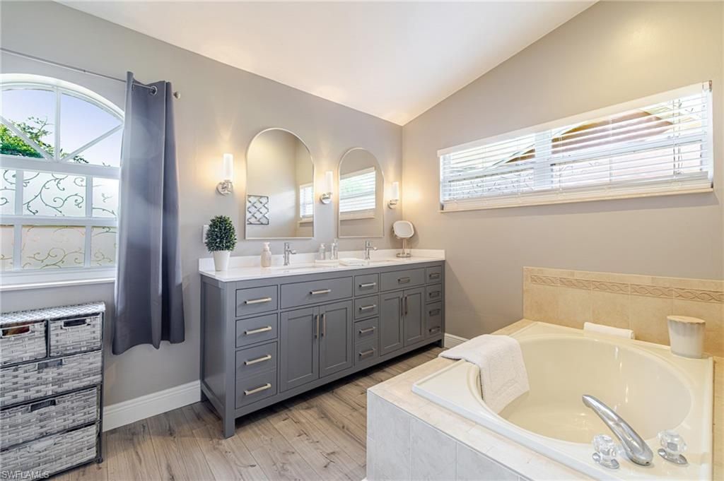 11481 Bent Pine Dr , Fort Myers, FL 33913 Photo