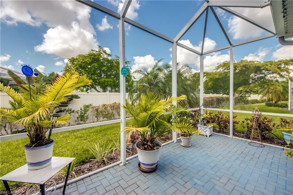 2734 Vareo Ct , Cape Coral, FL 33991 Photo