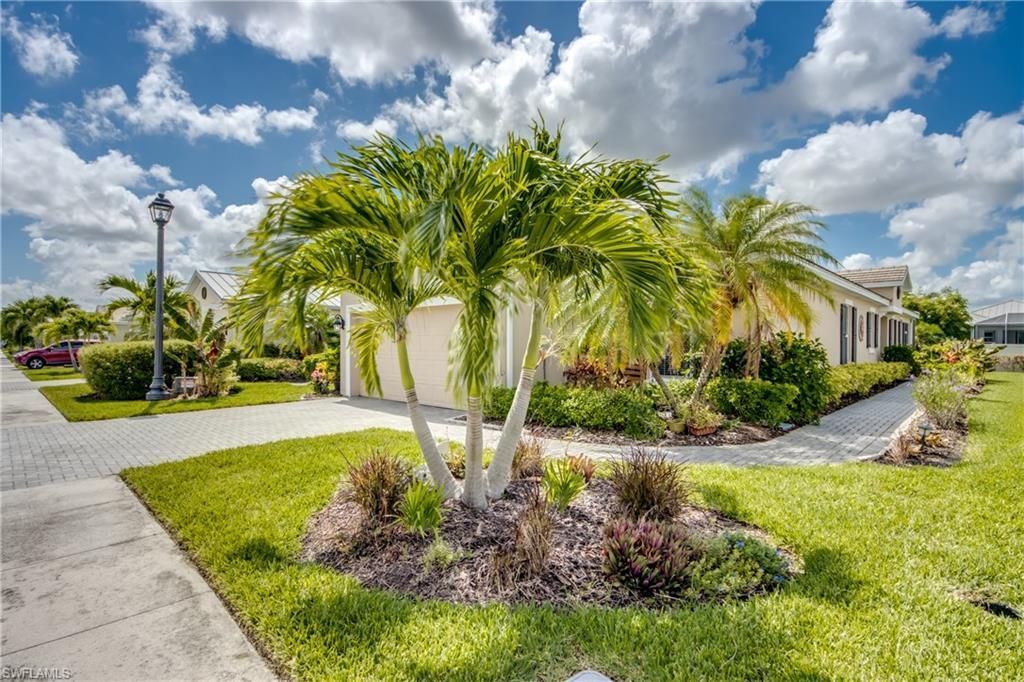 2734 Vareo Ct , Cape Coral, FL 33991 Photo