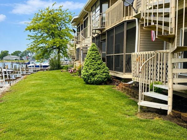 6512 N Harris Harbor Drive, Oak Harbor, OH 43449